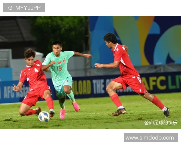 卫冕首战崩盘!U15东亚杯:我国0-3日本 5分钟连丢2球 防地屡分心 卫冕首战崩盘!U15东亚杯:我国0-3日本 5分钟连丢2球 防地屡分心